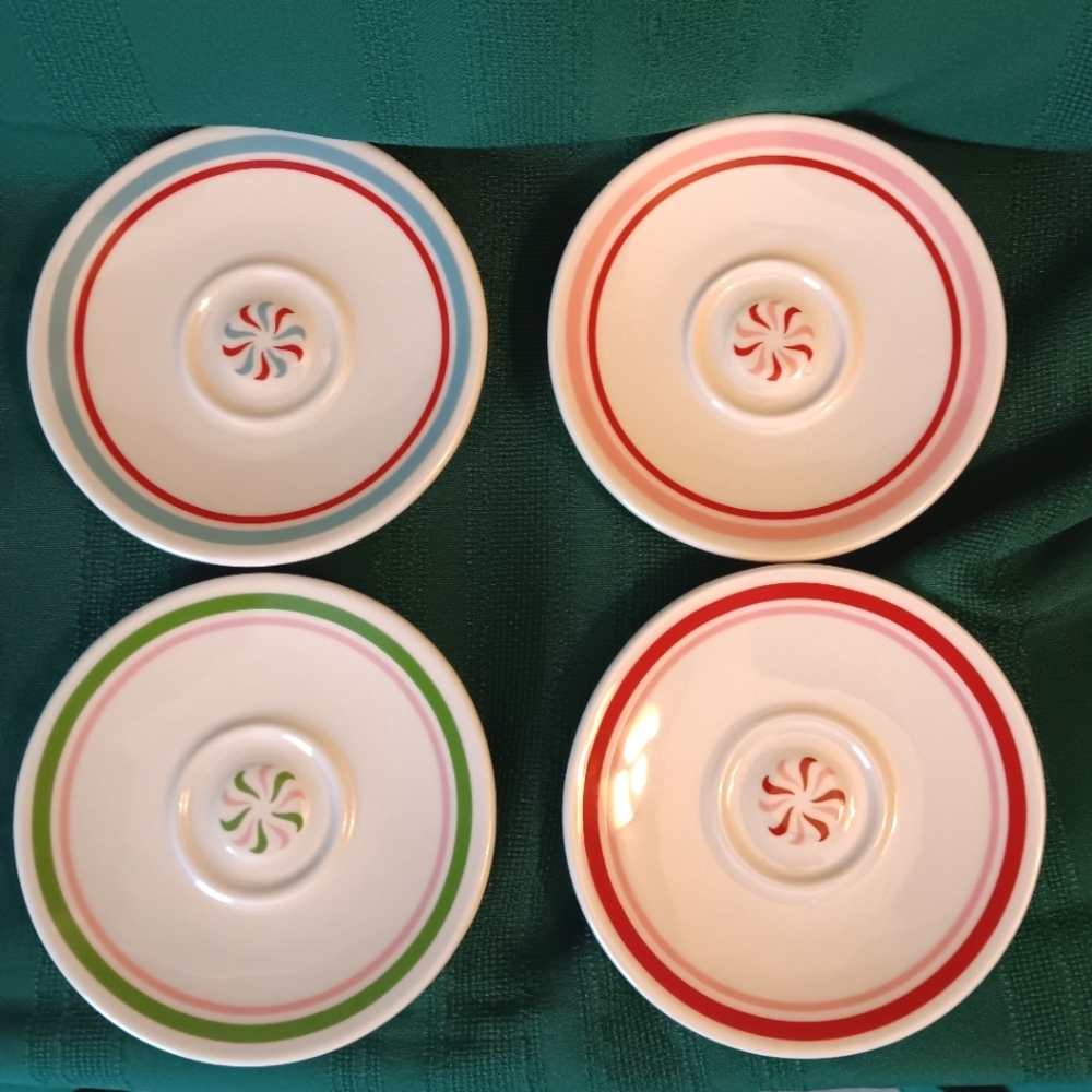 Starbucks Espresso 2007 Holiday Cup and Saucer 8 Piece Set 🎄 - Picture 8 of 8